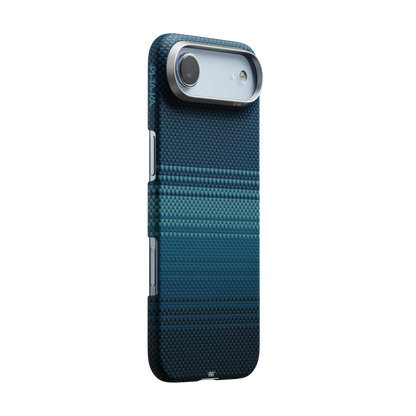 Pitaka Aramid Fiber Case